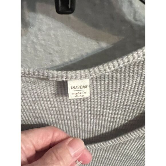 Cheers‎ Gray  Long Sleeve  Pullover Size Women's 18-20 - Picture 4 of 6